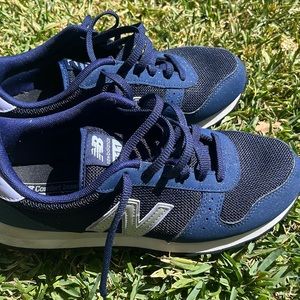 New Balance 311 women’s size 10.5